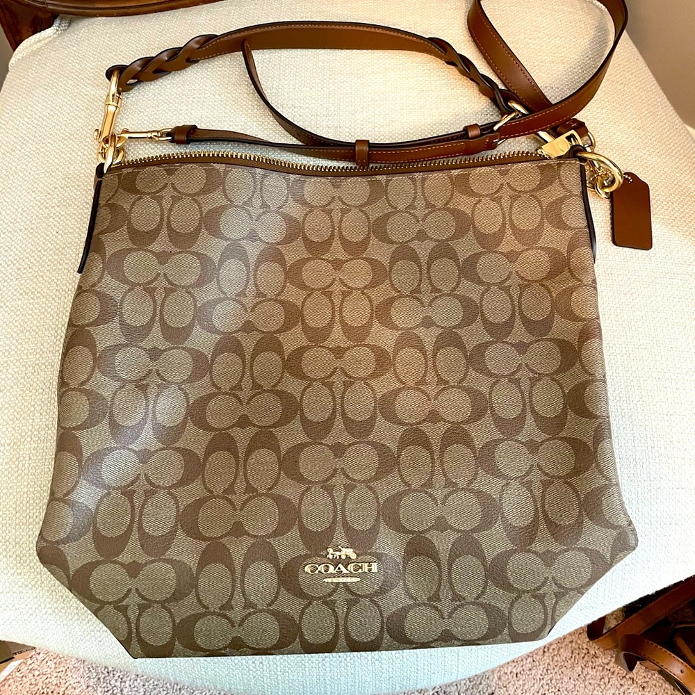 Coach handbag with shoulder and crossbody straps. Like new!